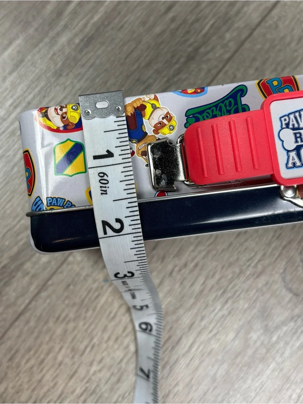 Paw Patrol Tin Carrying Case - Picture 5 of 7
